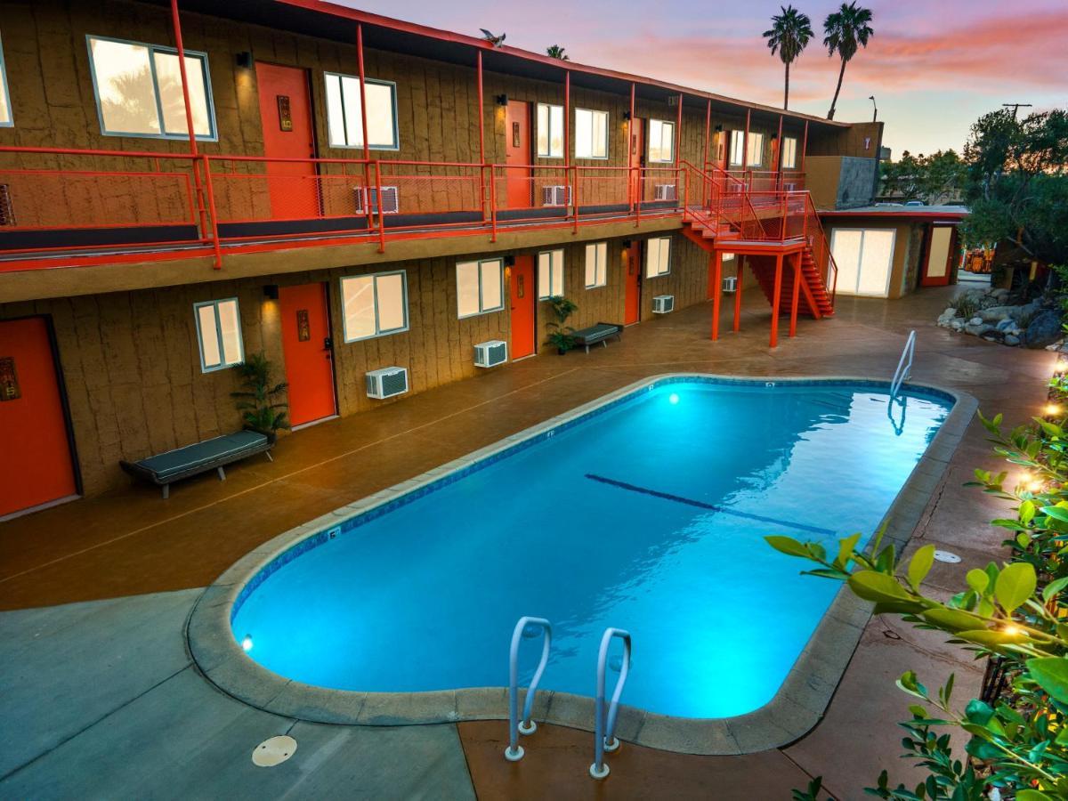Tiki Hotel Palm Springs Exterior foto